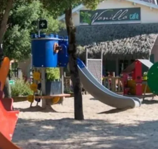 Parque de Campismo Mobil-home Le Bora Bora 202